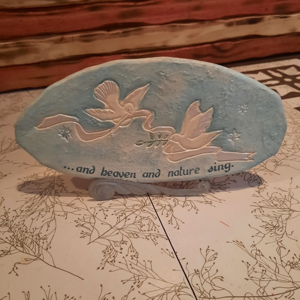 Ceramic Dove plaque & holder Russ retired & Heaven & nature sing nativity